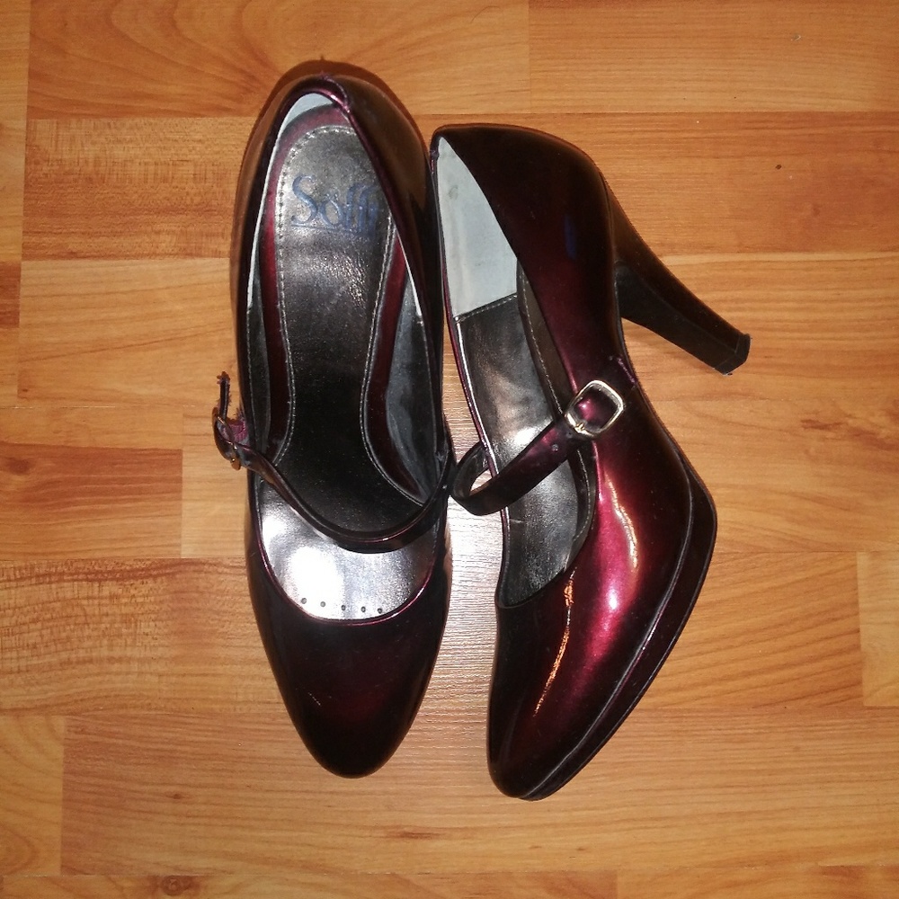 Burgandy heels